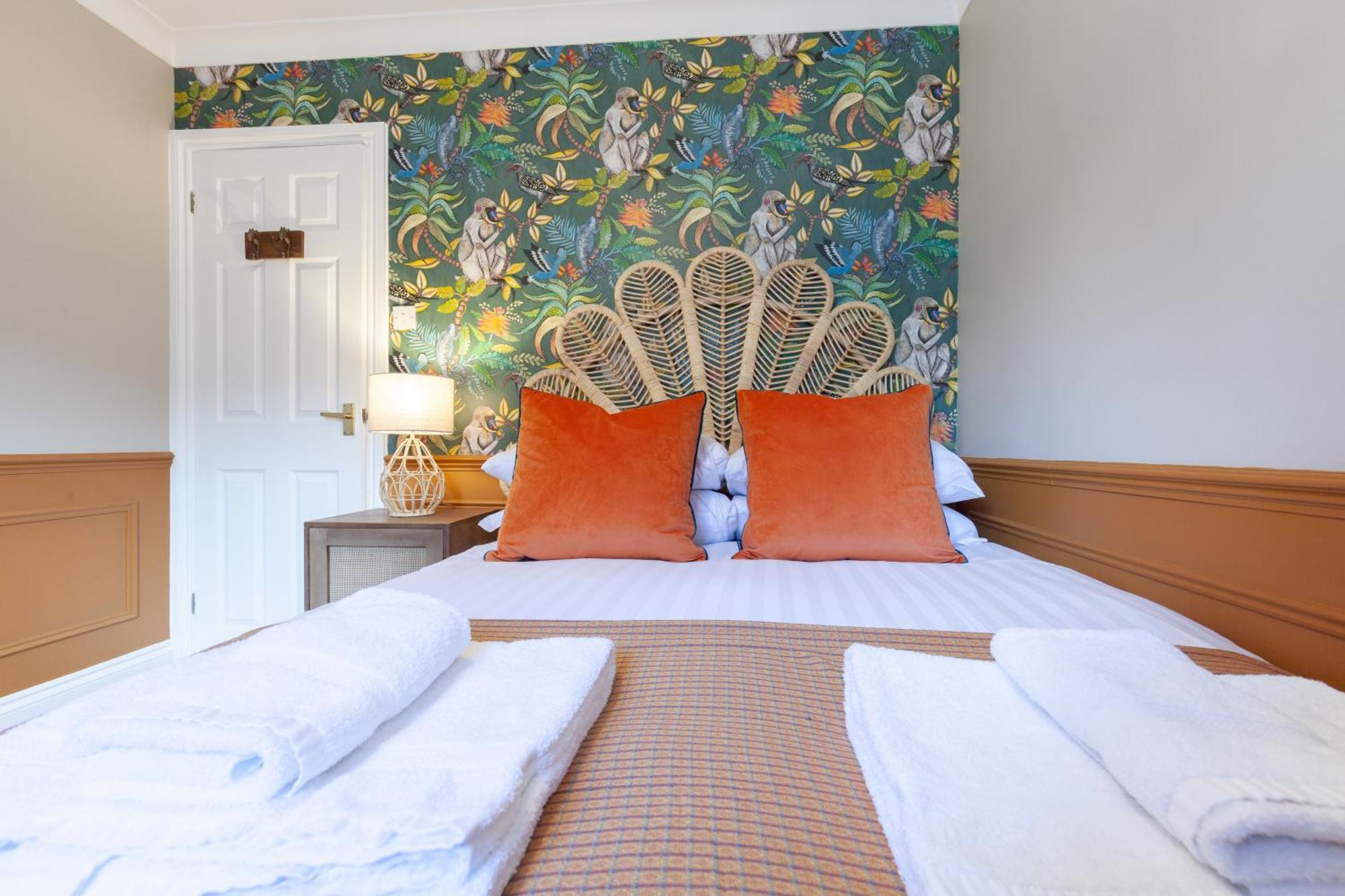 A Gem Nestled In The Heart Of With Parking! Apartamento