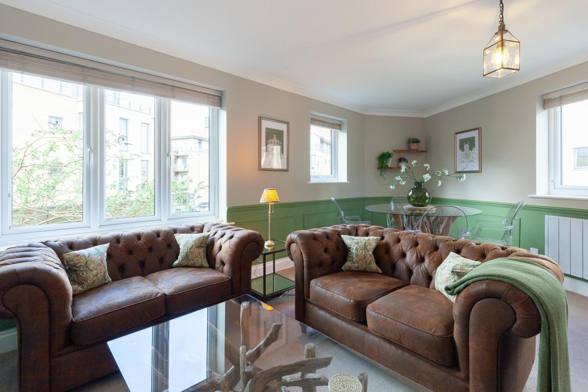 Apartamento A Gem Nestled In The Heart Of With Parking! Oxford