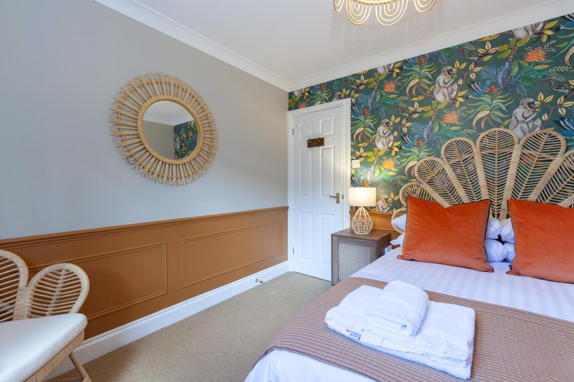 Apartamento A Gem Nestled In The Heart Of With Parking!